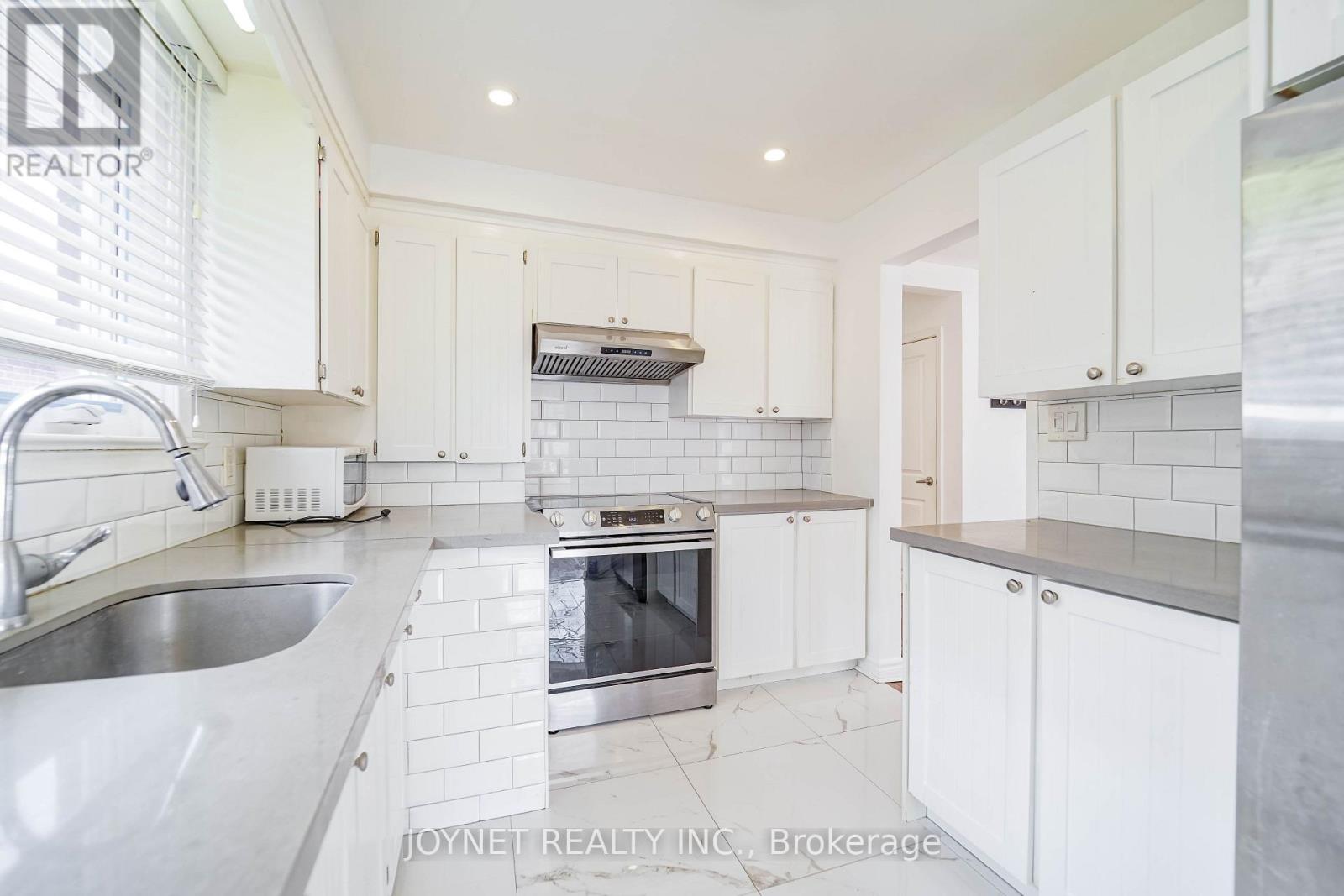299 Palmer Avenue, Richmond Hill, Ontario  L4C 1P4 - Photo 10 - N13711344
