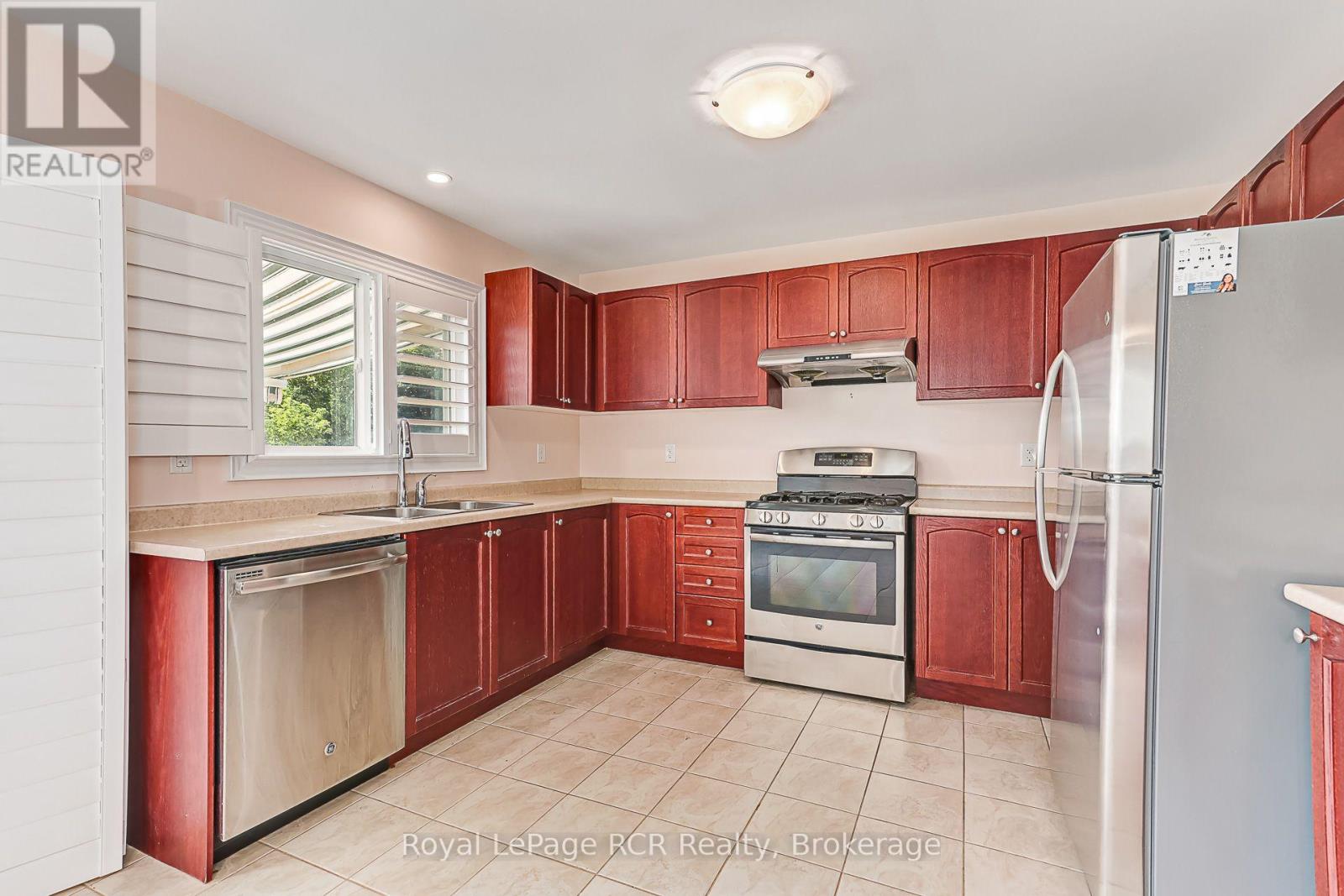 252 Spruce Street, Clearview, Ontario  L0M 1S0 - Photo 14 - S13723870