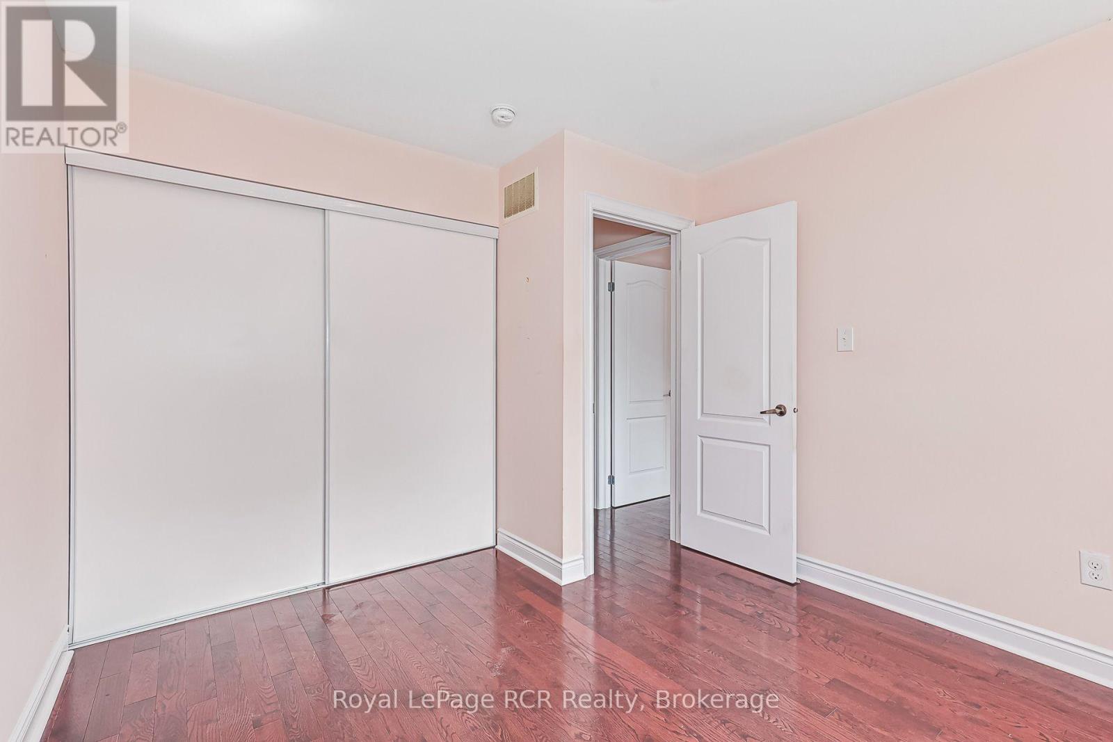 252 Spruce Street, Clearview, Ontario  L0M 1S0 - Photo 17 - S13723870