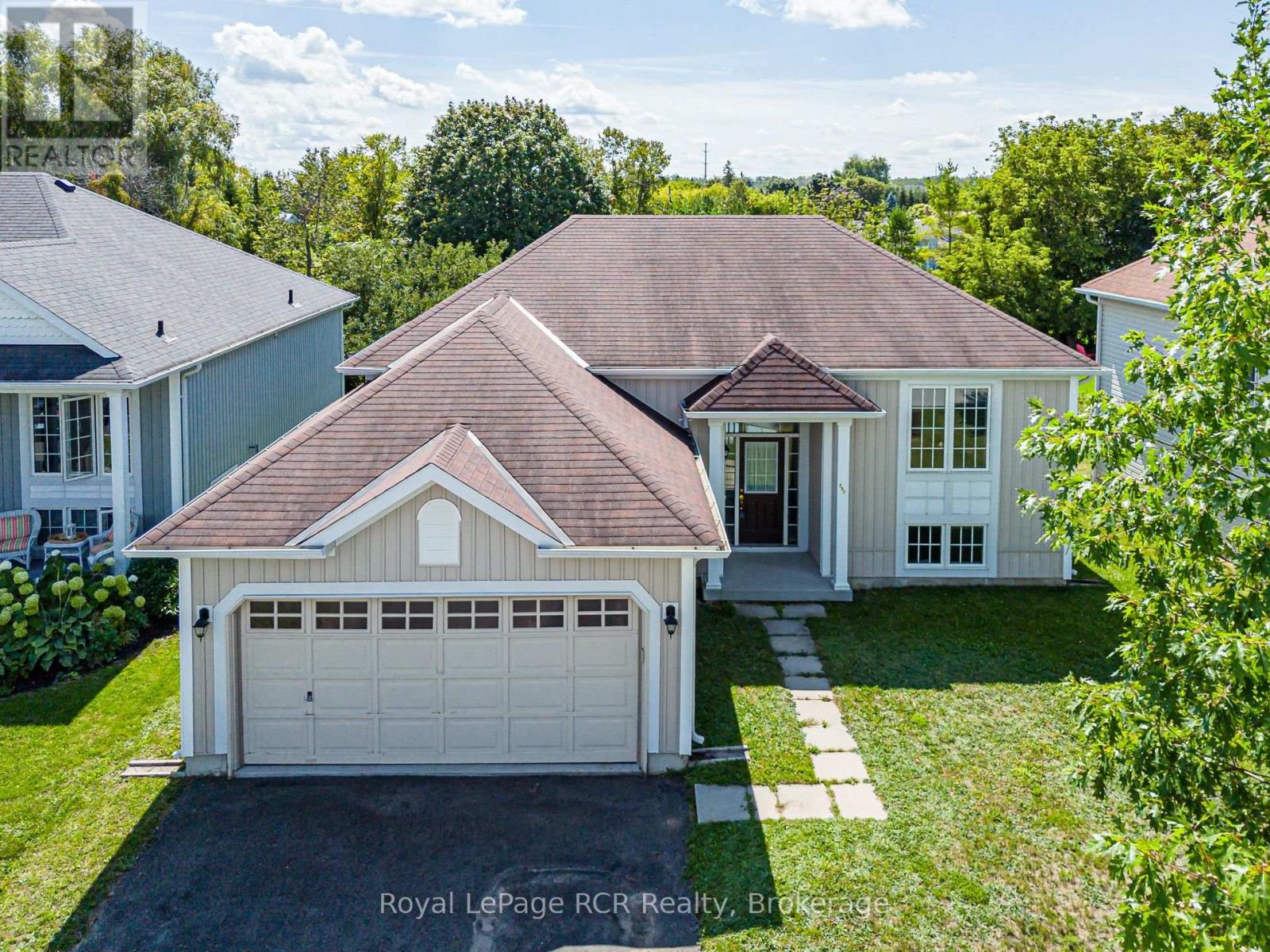 252 Spruce Street, Clearview, Ontario  L0M 1S0 - Photo 2 - S13723870