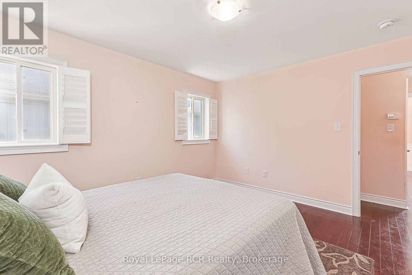 252 Spruce Street, Clearview, Ontario  L0M 1S0 - Photo 23 - S13723870