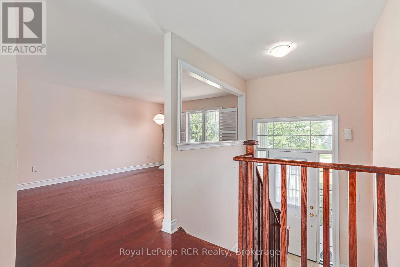 252 Spruce Street, Clearview, Ontario  L0M 1S0 - Photo 8 - S13723870