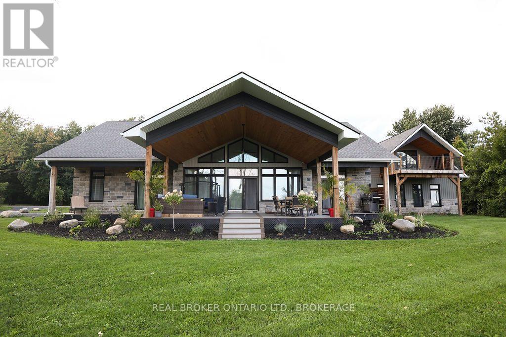 15616 Manning Road, South Stormont, Ontario K0C 1M0 - Photo 3 - X13723812