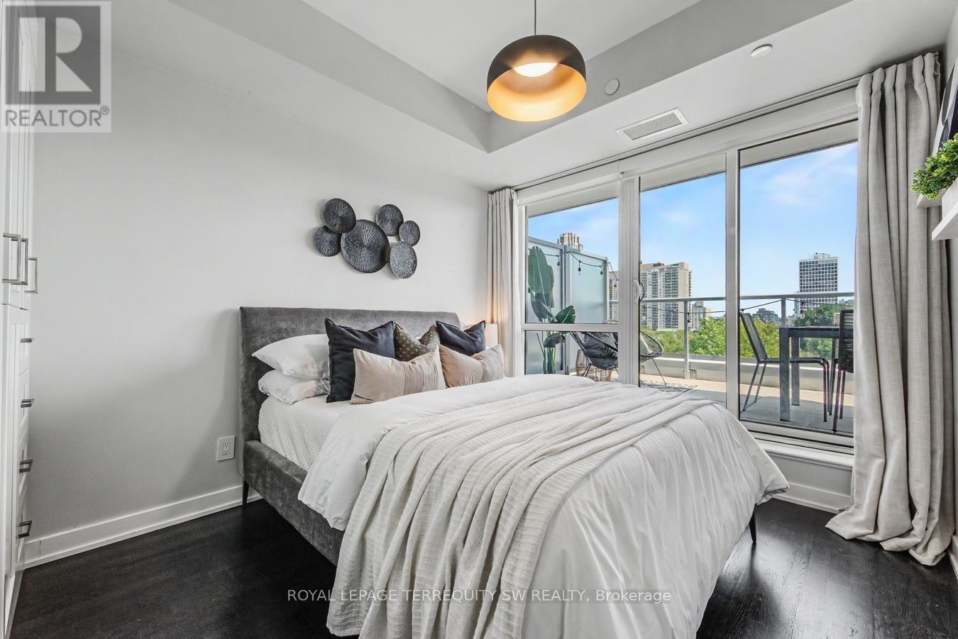 510 - 501 St. Clair Avenue W, Toronto, Ontario  M5P 0A2 - Photo 9 - C13723834