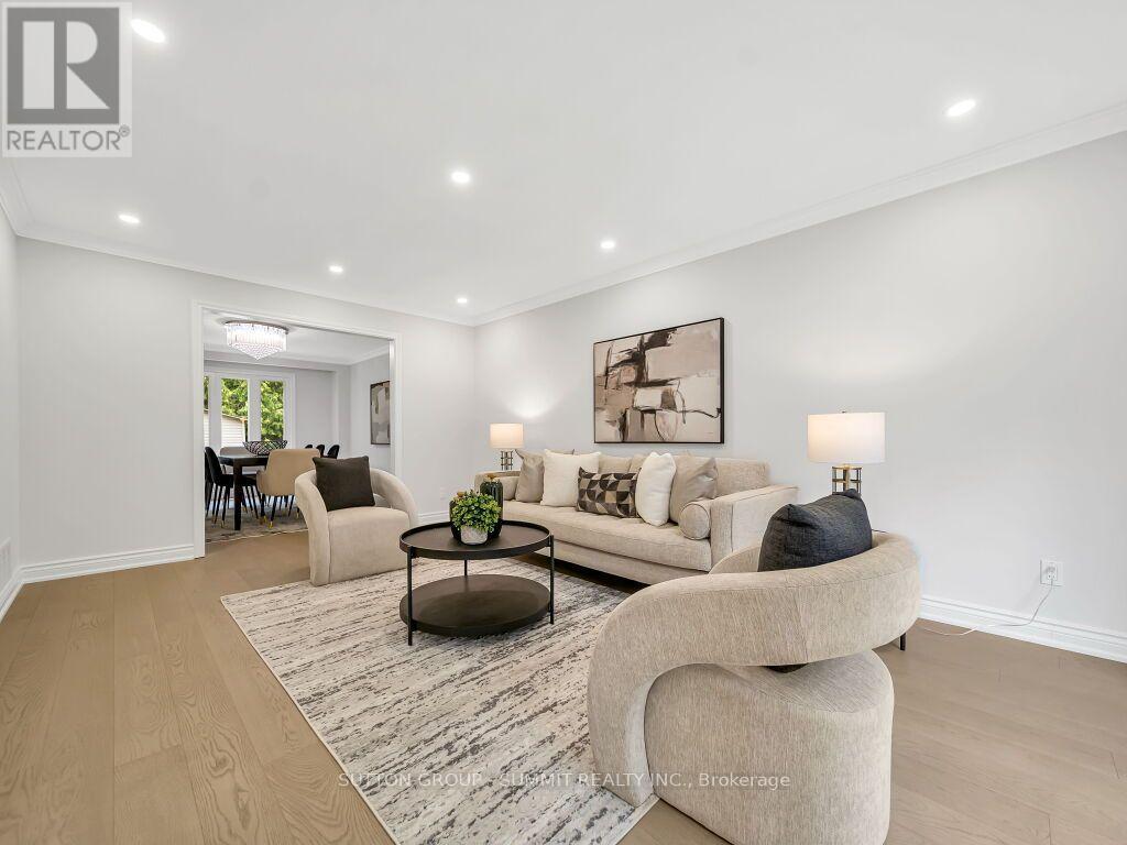 7 Winding Court, Toronto, Ontario  M1C 4X2 - Photo 11 - E13723750