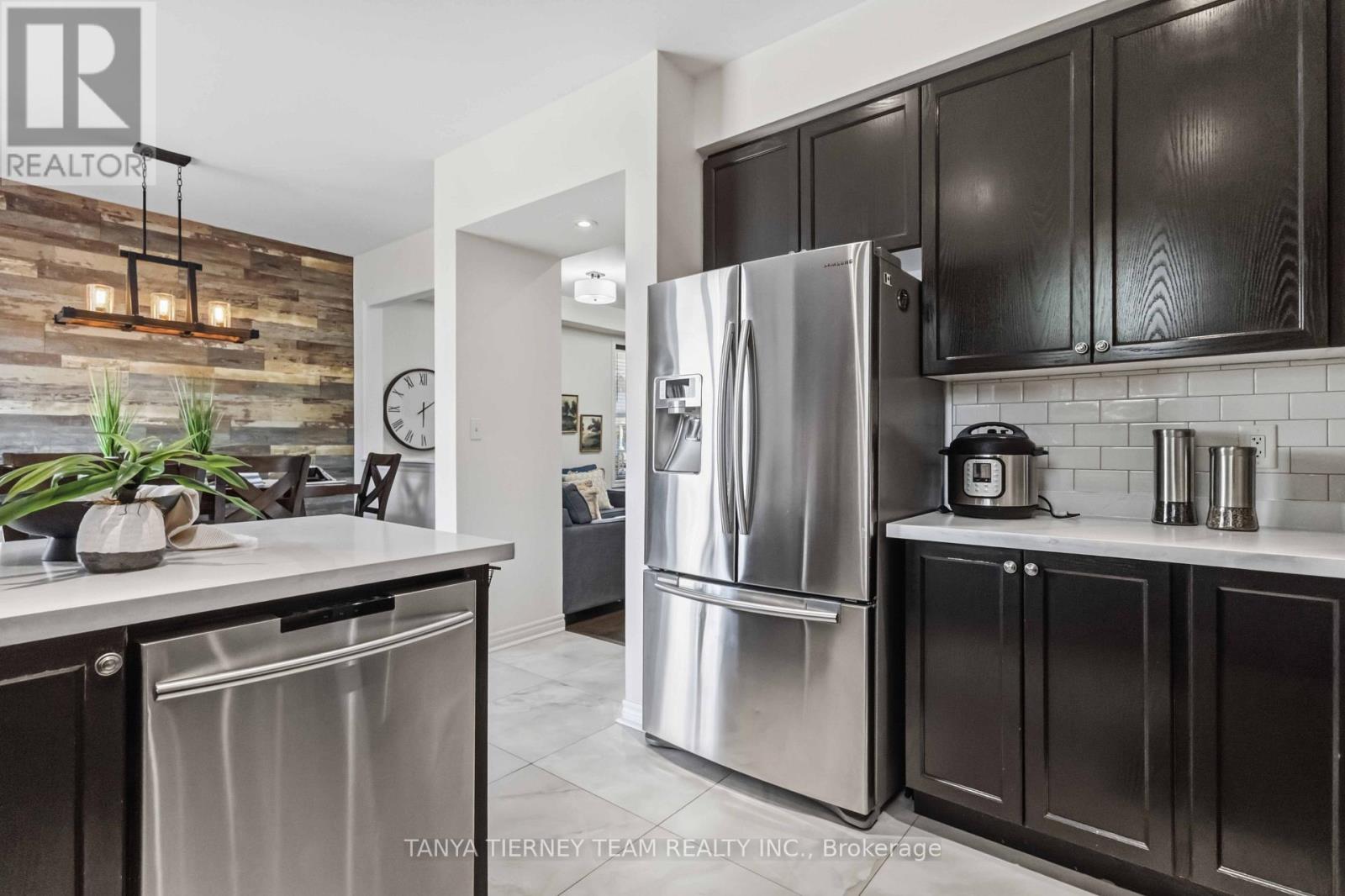 26 Chiswick Avenue, Whitby, Ontario  L1M 0E1 - Photo 16 - E13723766