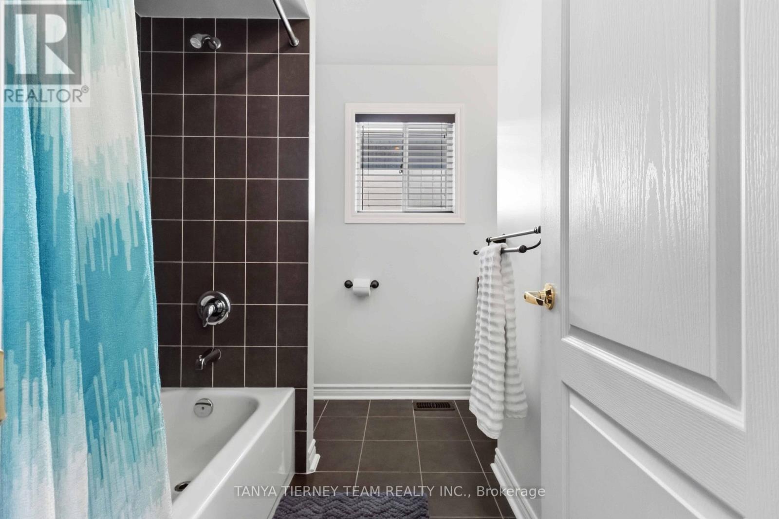 26 Chiswick Avenue, Whitby, Ontario  L1M 0E1 - Photo 35 - E13723766