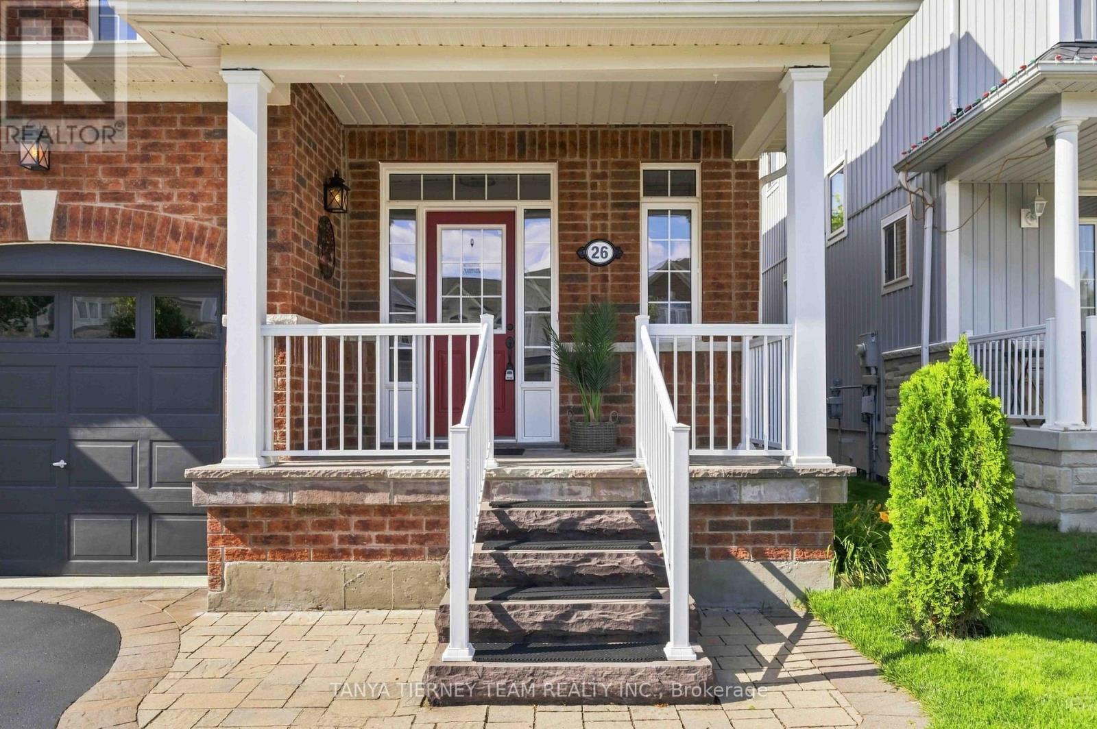 26 Chiswick Avenue, Whitby, Ontario  L1M 0E1 - Photo 4 - E13723766