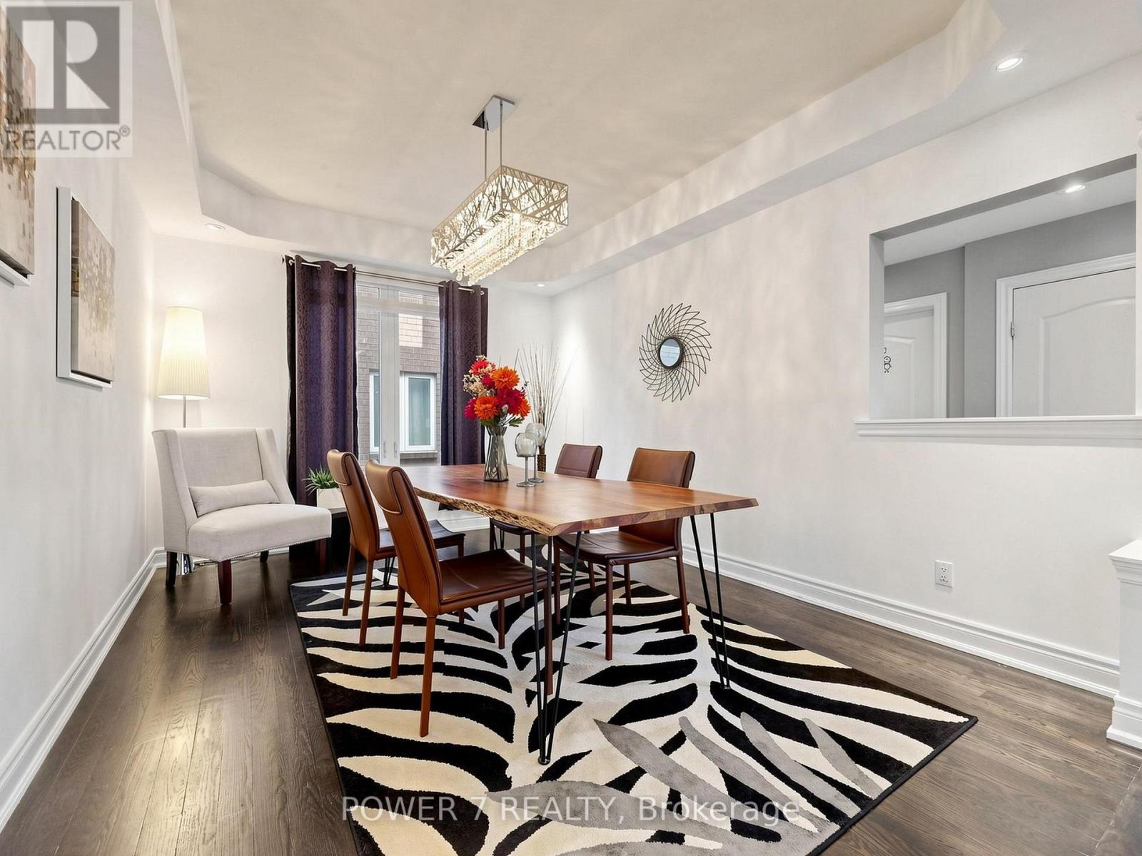 315 North Lake Road, Richmond Hill, Ontario  L4E 3A2 - Photo 6 - N13723778