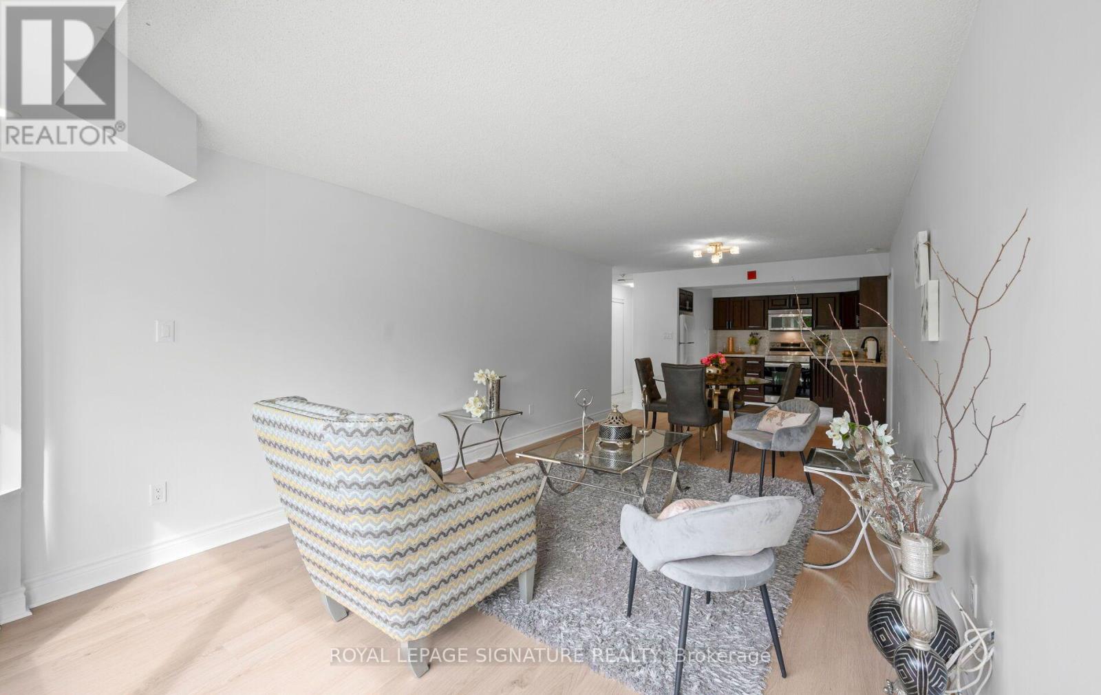 202 - 175 Cedar Avenue, Richmond Hill, Ontario  L4C 9V3 - Photo 9 - N13723796