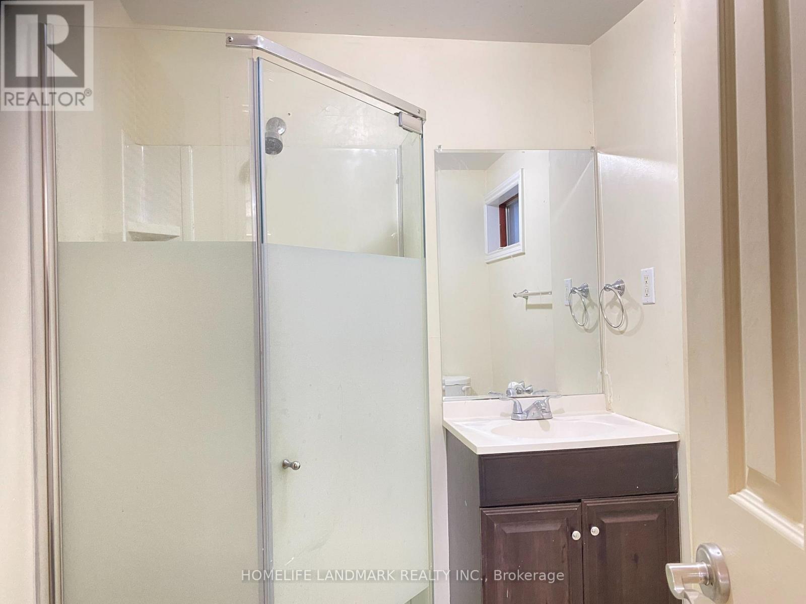 Basement - 19 Redwood Lane, Markham, Ontario  L3R 3Z1 - Photo 19 - N13723816