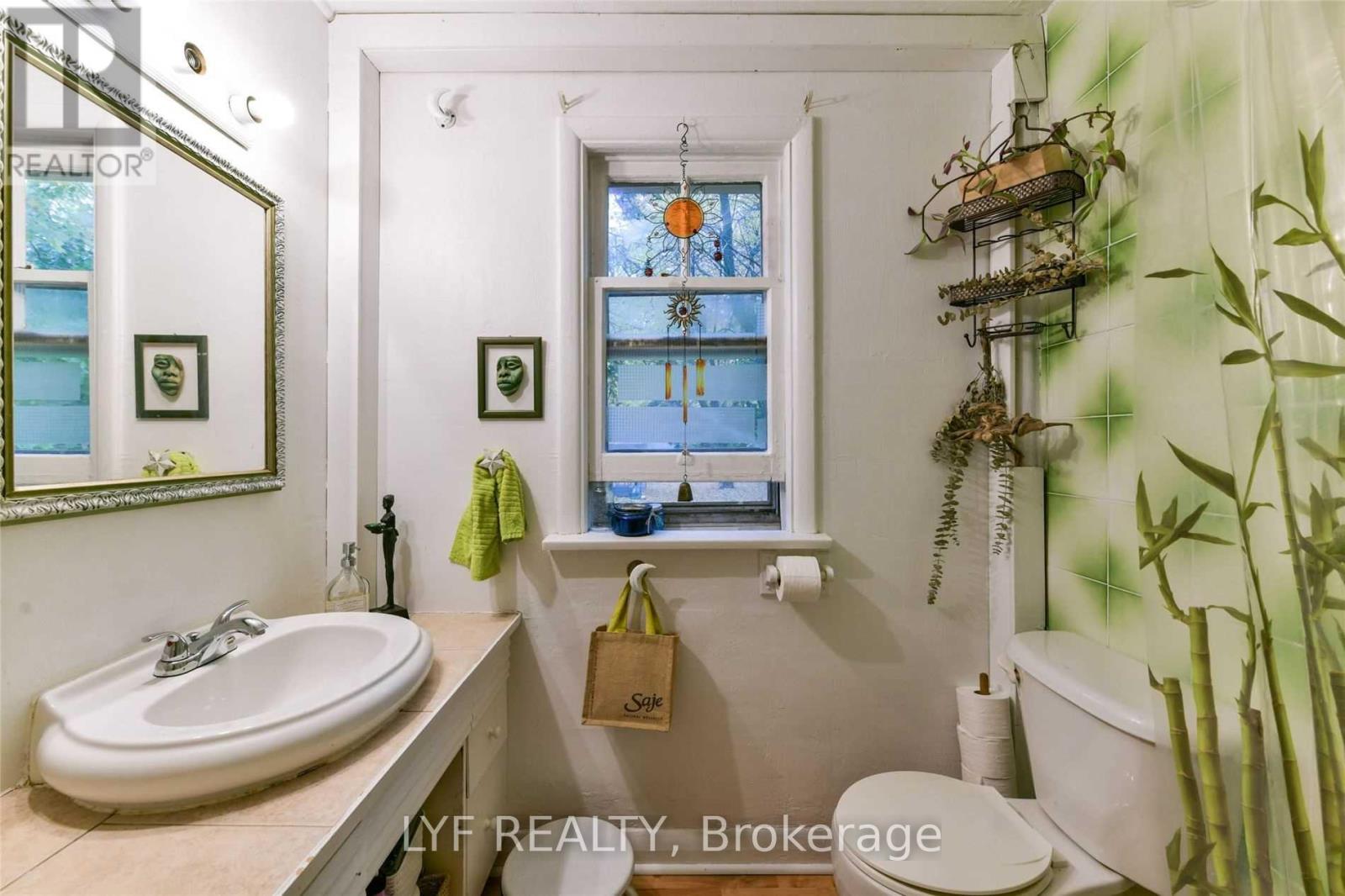 Rm 1 - 173 Maple Avenue, Richmond Hill, Ontario  L4C 2J1 - Photo 17 - N13723880
