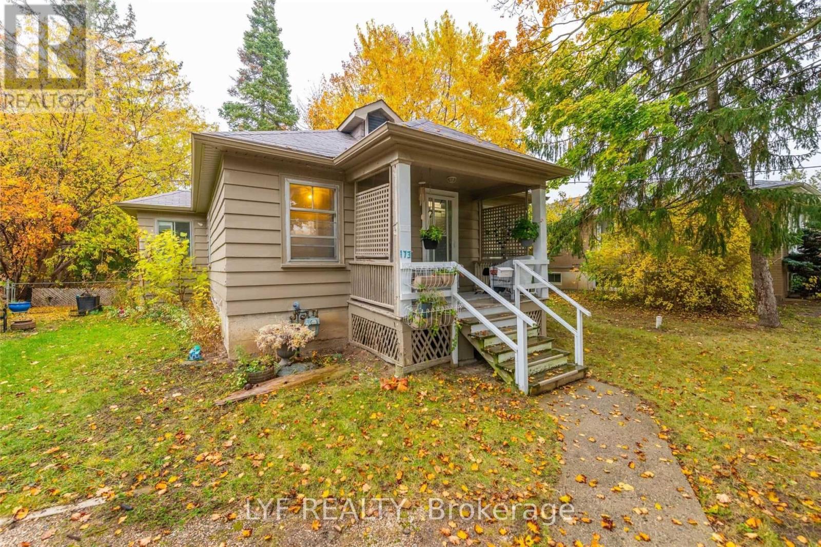 Rm 1 - 173 Maple Avenue, Richmond Hill, Ontario  L4C 2J1 - Photo 2 - N13723880