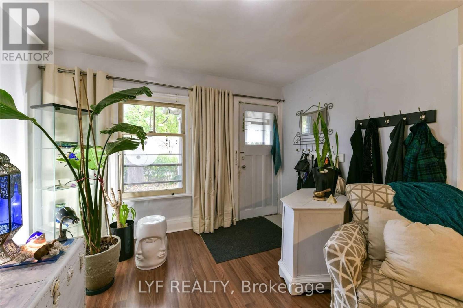 Rm 1 - 173 Maple Avenue, Richmond Hill, Ontario  L4C 2J1 - Photo 3 - N13723880