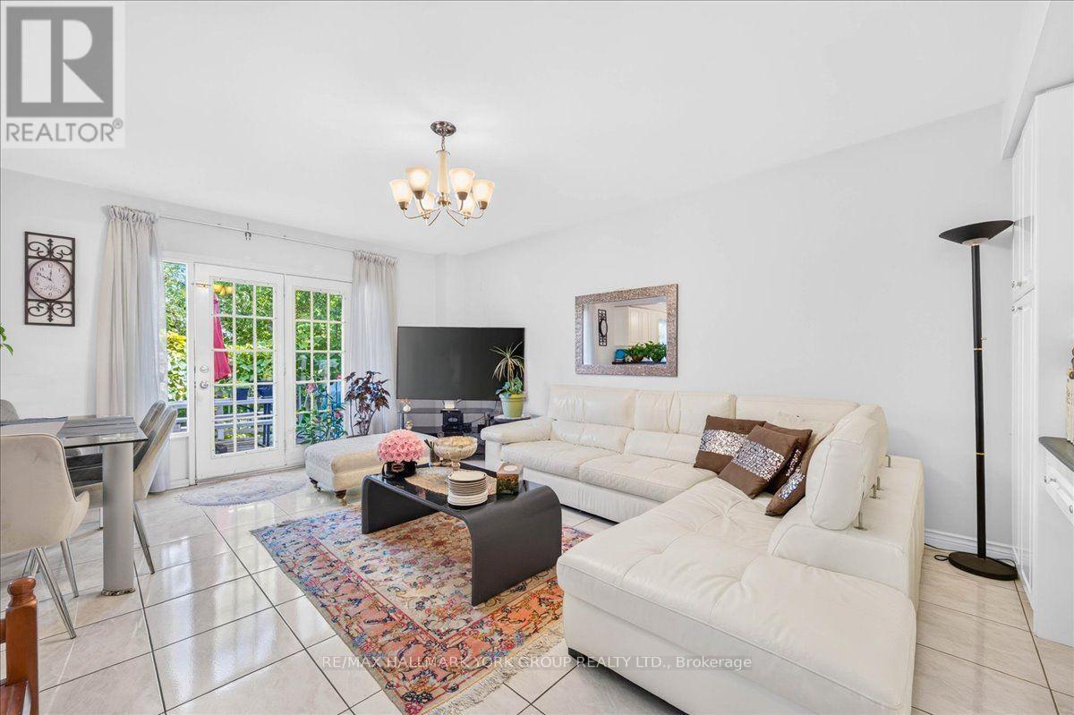 96 Townsgate Drive, Vaughan, Ontario  L4J 8A4 - Photo 17 - N13723940