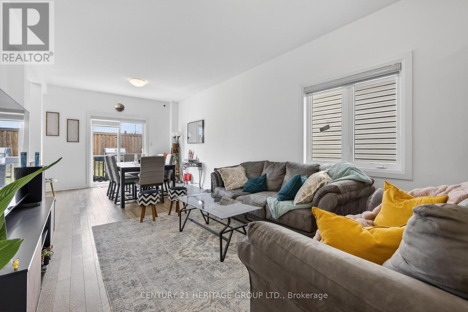 90 Brown Bear Street, Barrie, Ontario  L4H 2S5 - Photo 8 - S13723840