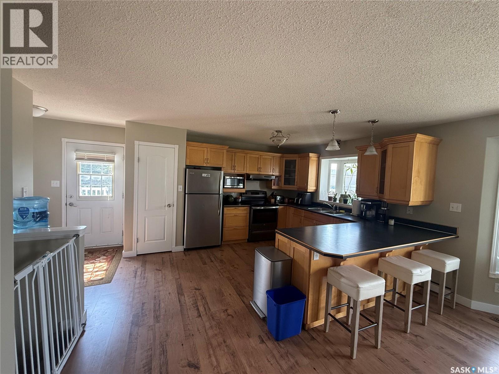 6 Shaw Place, Assiniboia, Saskatchewan  S0H 0B0 - Photo 5 - SK046578
