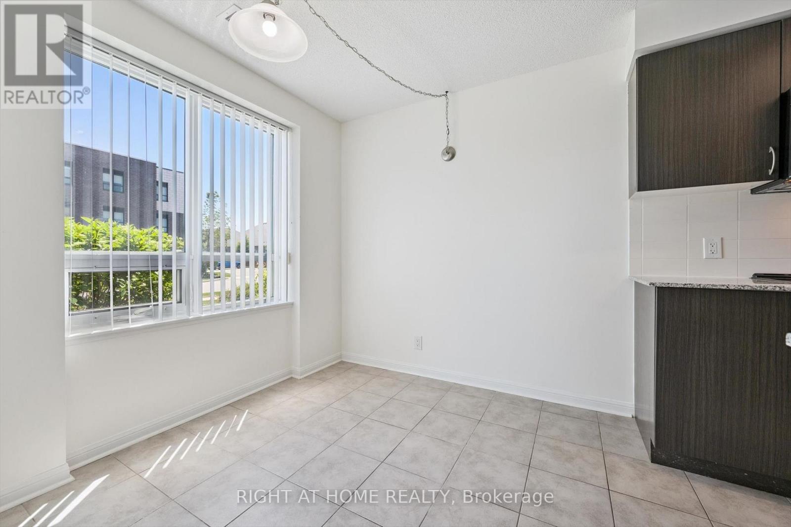 113 - 50 Via Rosedale Way, Brampton, Ontario L6R 3Z6 - Photo 16 - W13164794