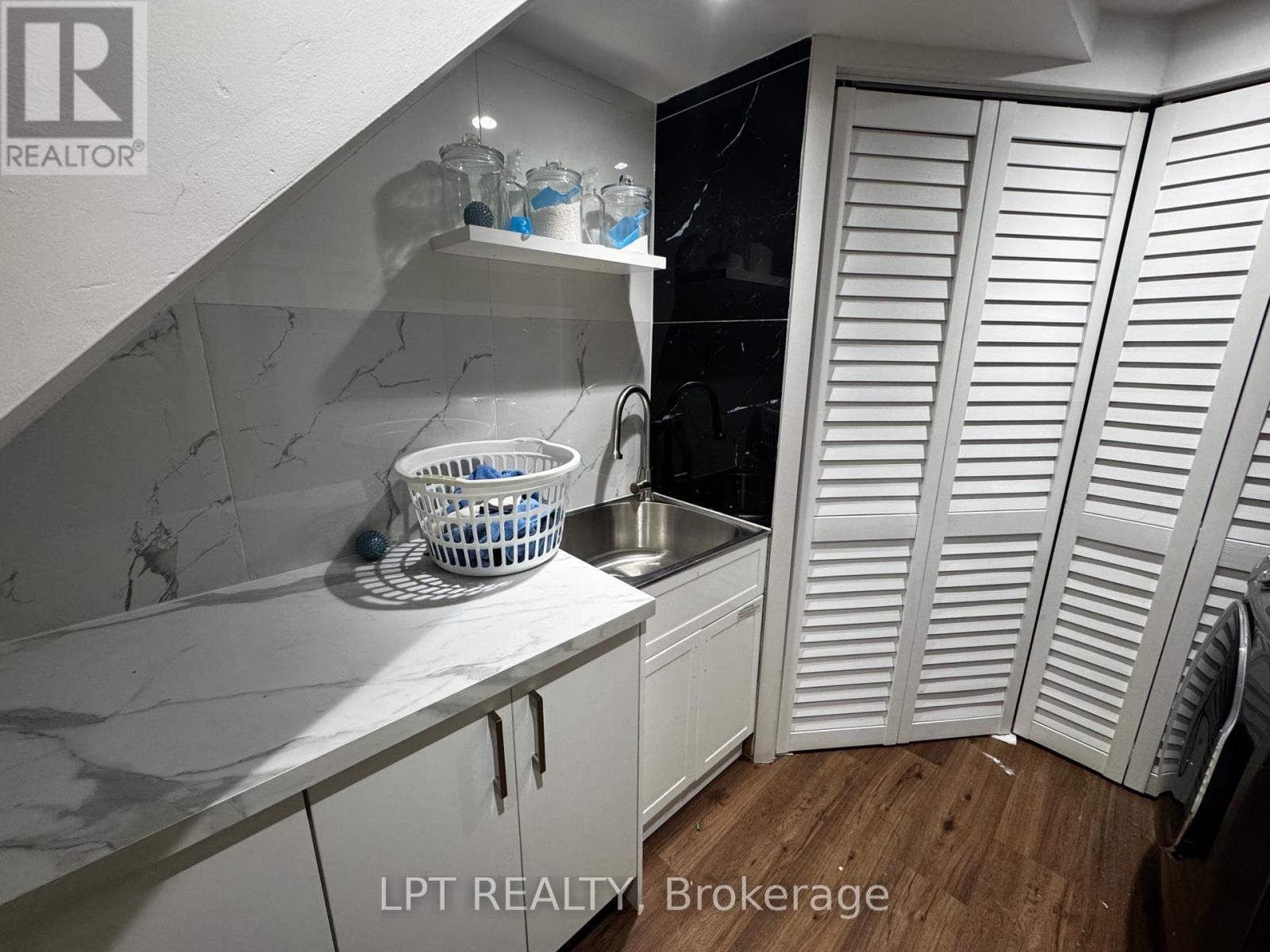 17 Alabaster Drive, Brampton, Ontario  L6V 4E5 - Photo 17 - W13723752