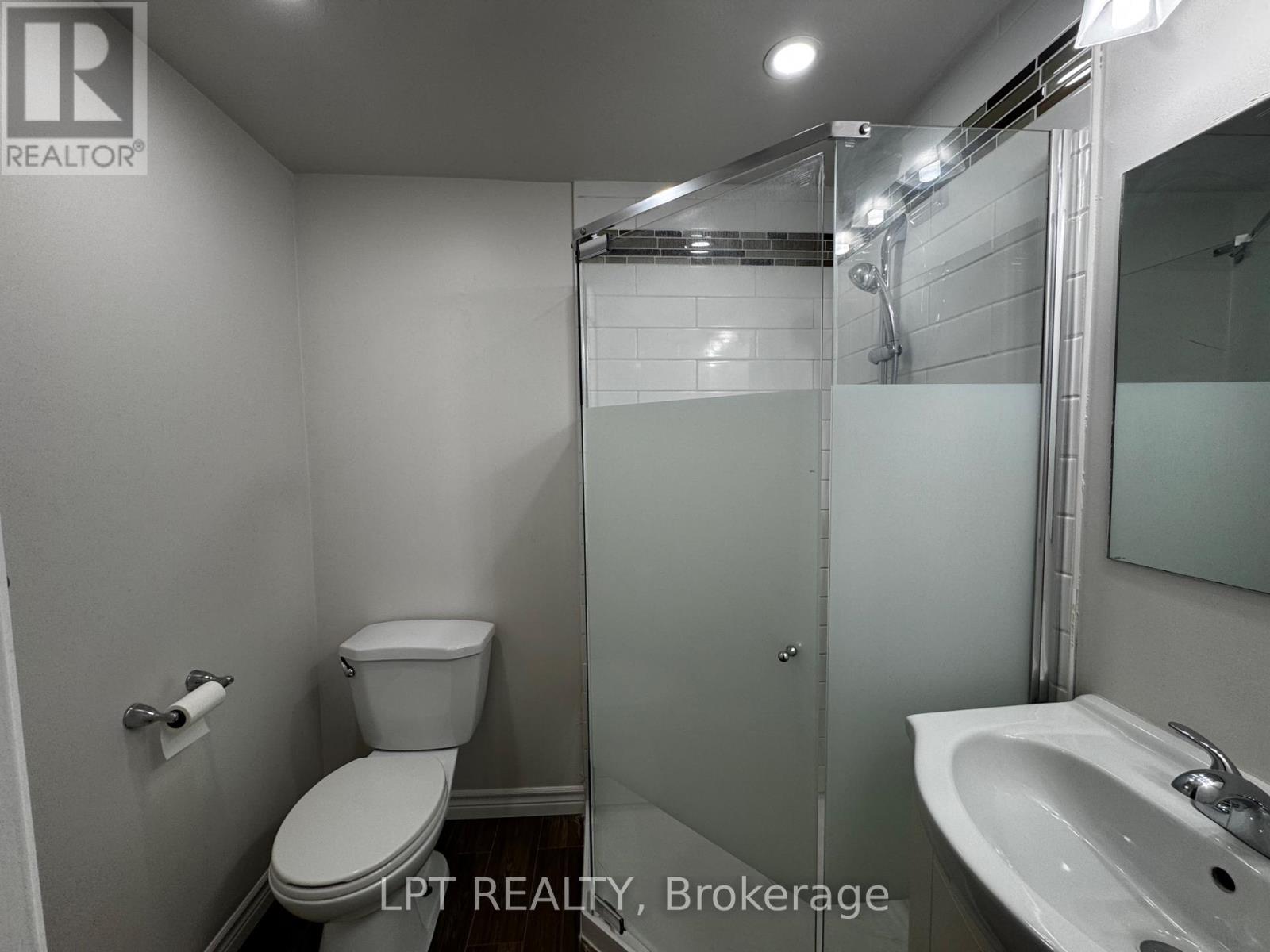 17 Alabaster Drive, Brampton, Ontario  L6V 4E5 - Photo 9 - W13723752