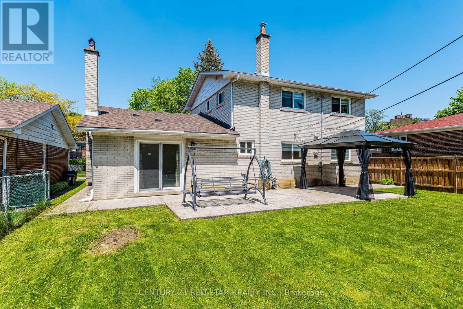 42 Broadfield Drive, Toronto, Ontario  M9C 1L7 - Photo 46 - W13723772