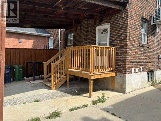 Main Floor Unit - 540 Old Weston Road, Toronto, Ontario  M6N 3B1 - Photo 4 - W13723788