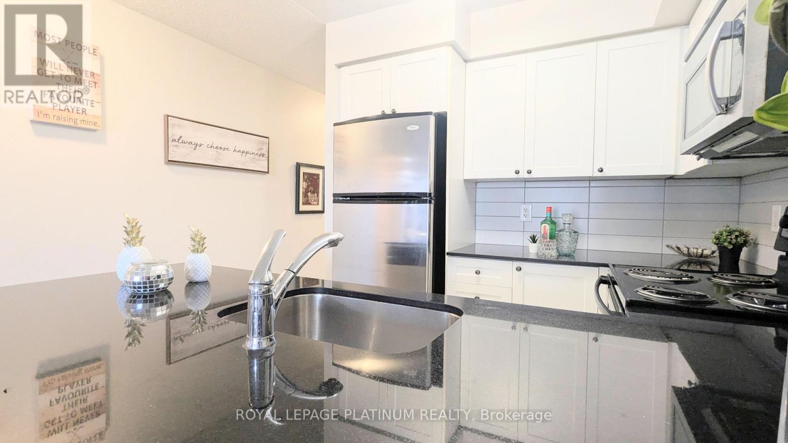 503 - 1070 Sheppard Avenue W, Toronto, Ontario  M3J 0G8 - Photo 5 - W13723802