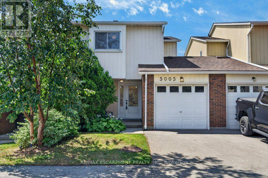 57 - 5005 Pinedale Avenue, Burlington, Ontario L7L 5J6 - Photo 2 - W13723838