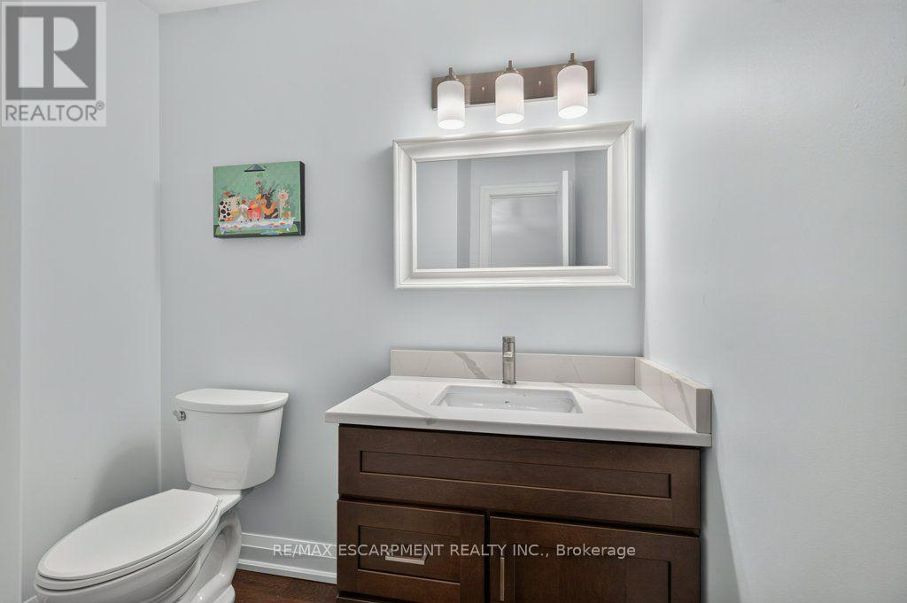 57 - 5005 Pinedale Avenue, Burlington, Ontario L7L 5J6 - Photo 8 - W13723838