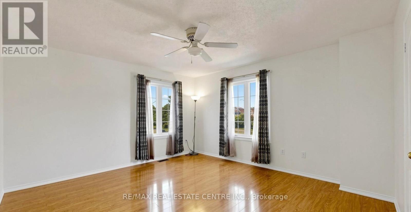 5937 Summerside Drive, Mississauga, Ontario  L5M 6K8 - Photo 14 - W13723902