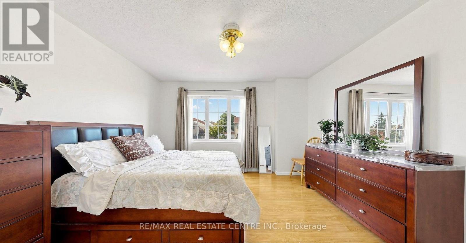 5937 Summerside Drive, Mississauga, Ontario  L5M 6K8 - Photo 17 - W13723902