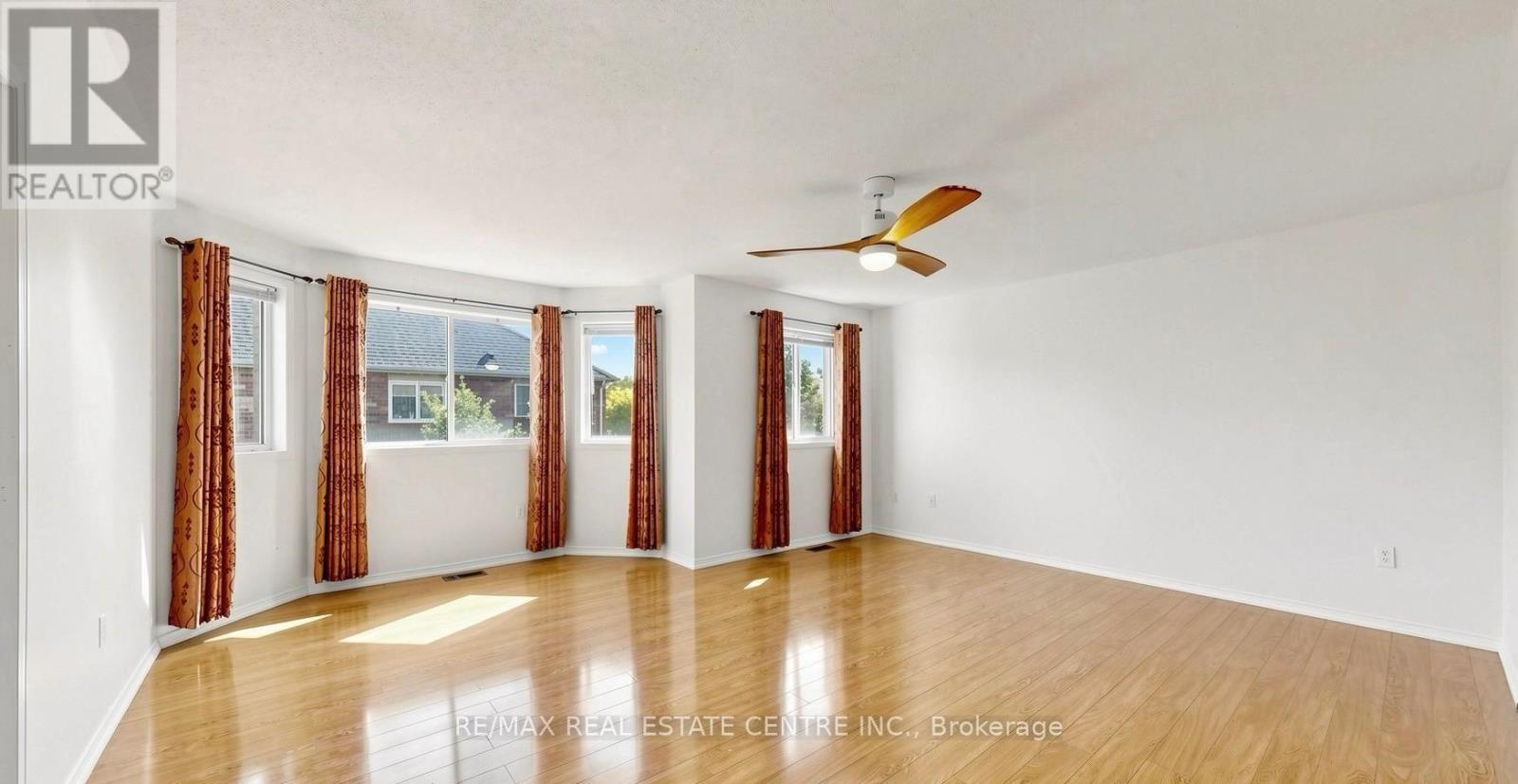 5937 Summerside Drive, Mississauga, Ontario  L5M 6K8 - Photo 9 - W13723902