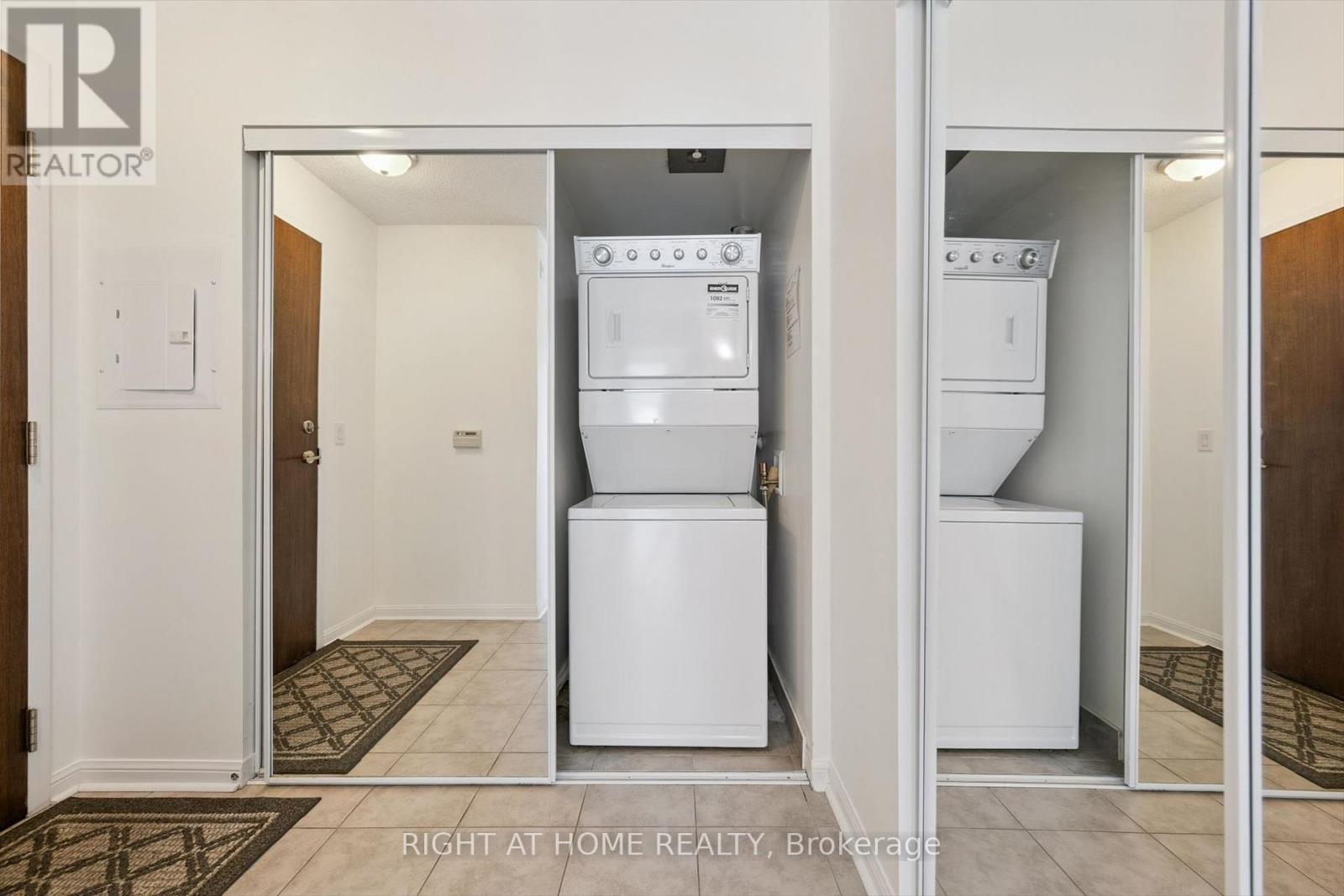 113 - 50 Via Rosedale Way, Brampton, Ontario L6R 3Z6 - Photo 6 - W13164794