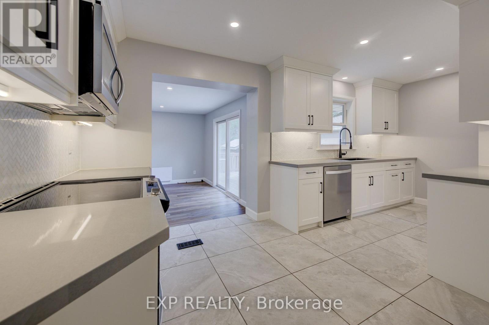 244 Royal Street, Waterloo, Ontario N2J 2J2 - Photo 10 - X13690372
