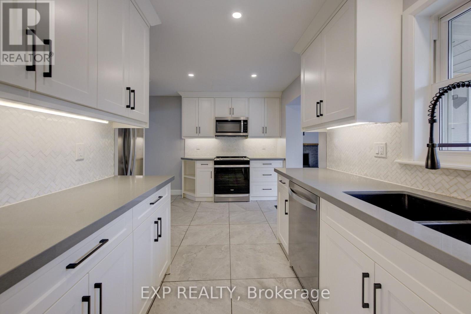 244 Royal Street, Waterloo, Ontario N2J 2J2 - Photo 16 - X13690372