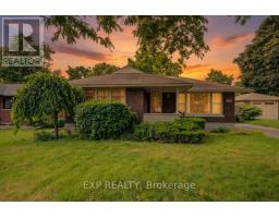 244 ROYAL STREET, Waterloo, Ontario