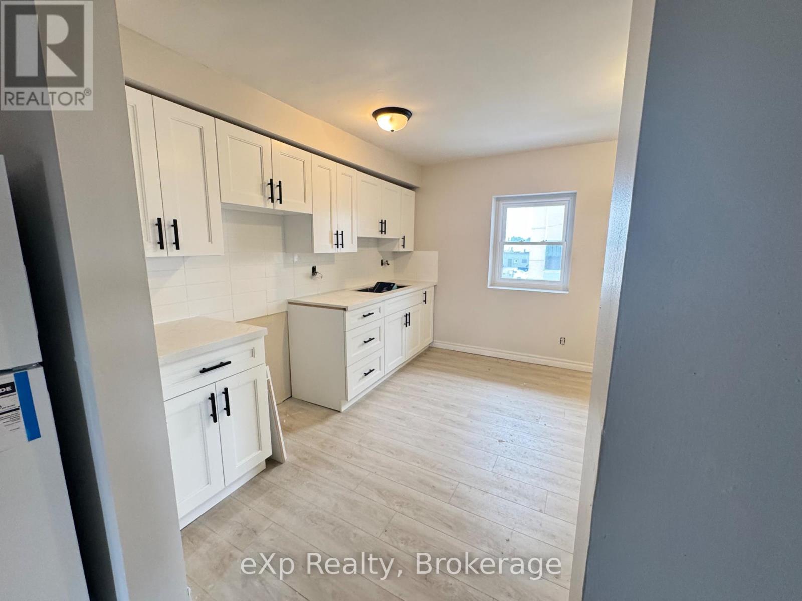 APT 2 - 2 KING STREET, Quinte West, Ontario