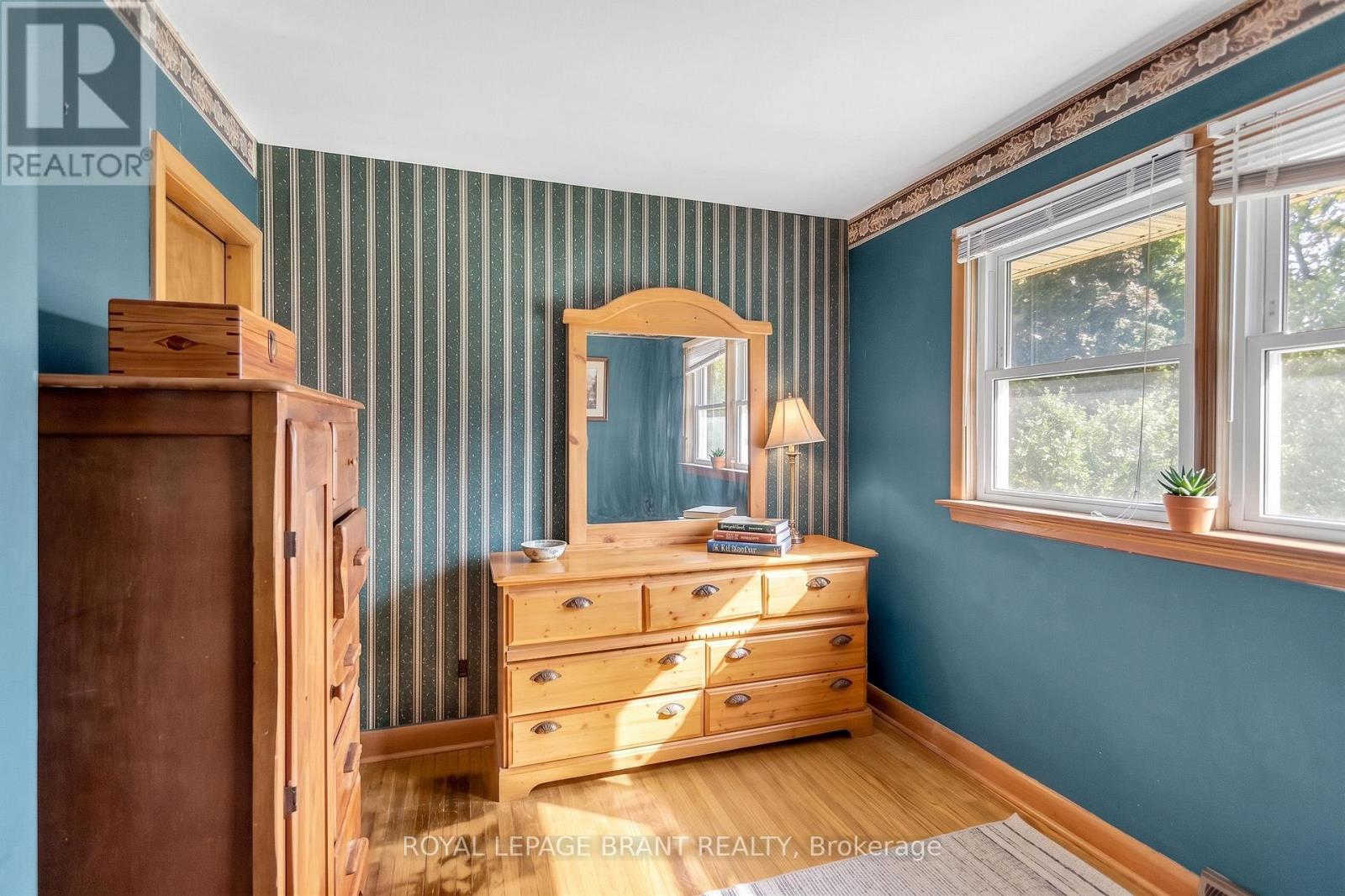 7 Willowdale Street, Brant, Ontario  N3T 5L7 - Photo 19 - X13723814