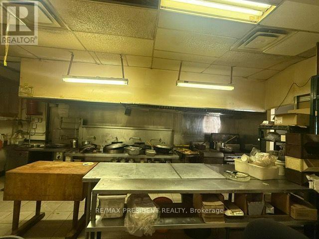 1247 Main Street E, Hamilton, Ontario  L8K 1A8 - Photo 7 - X13723852