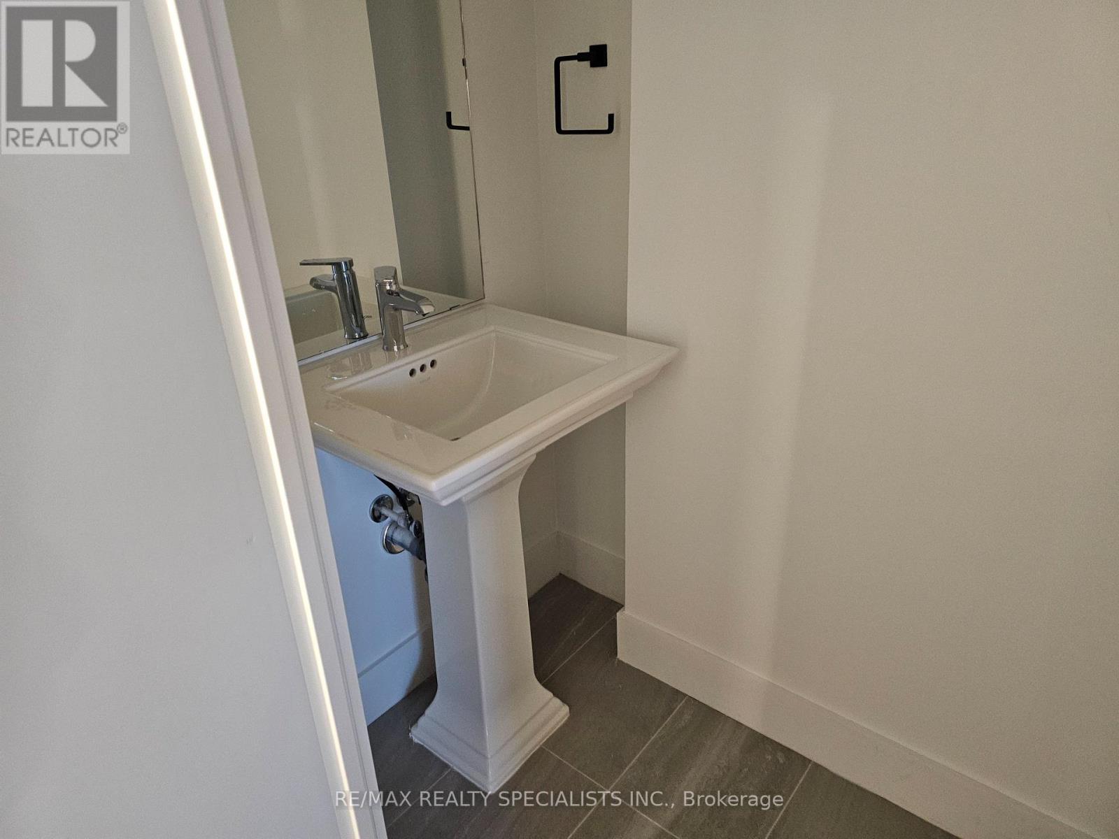 105 - 2782 Barton Street, Hamilton, Ontario  L8E 2J8 - Photo 18 - X13723910