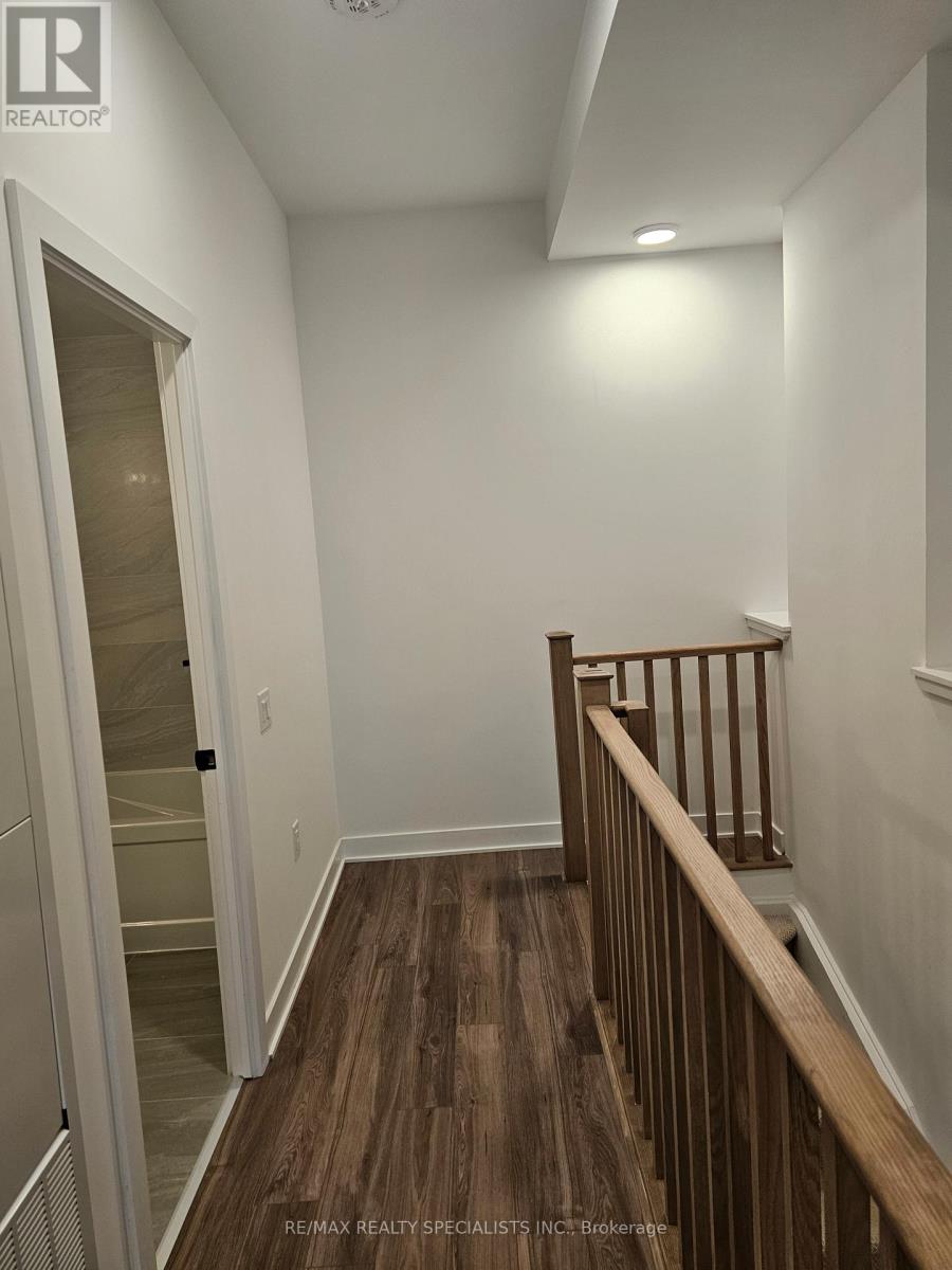 105 - 2782 Barton Street, Hamilton, Ontario  L8E 2J8 - Photo 5 - X13723910