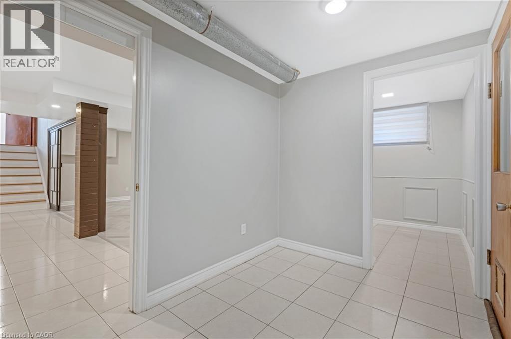 36 Skylark Drive, Hamilton, Ontario  L9A 4Y2 - Photo 28 - 40849563