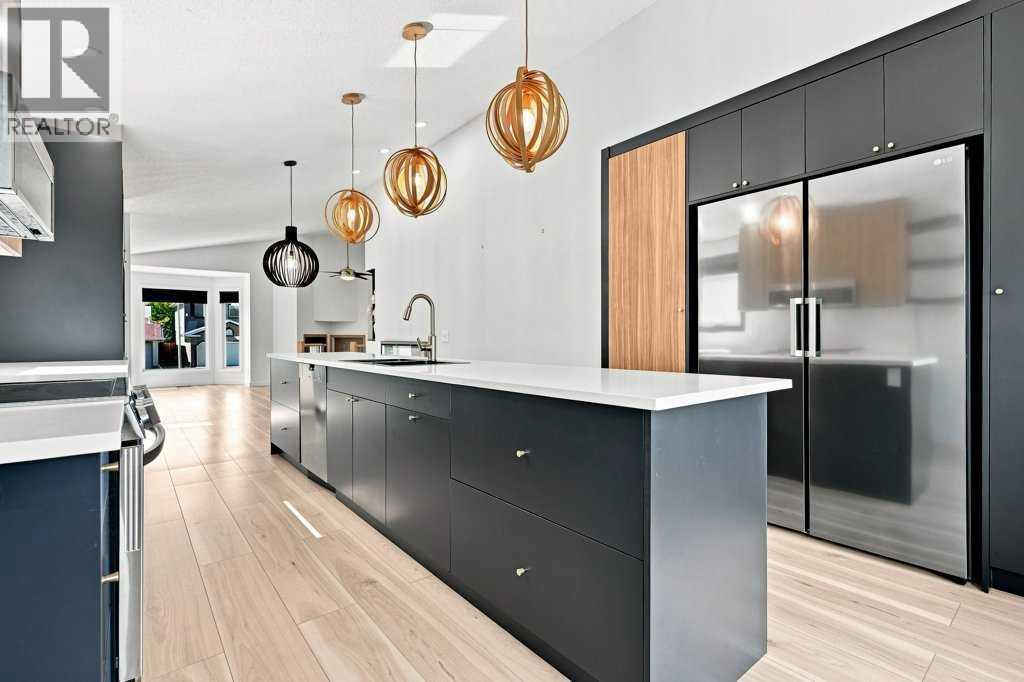 16150 Shawbrooke Road SW, Calgary, Alberta T2Y 3B3 - Photo 10 - A2340455
