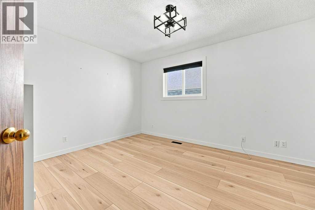 16150 Shawbrooke Road SW, Calgary, Alberta T2Y 3B3 - Photo 23 - A2340455