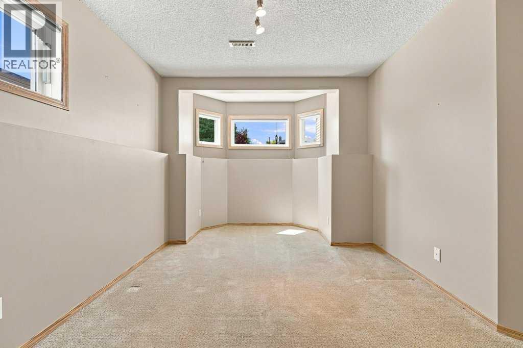 16150 Shawbrooke Road SW, Calgary, Alberta T2Y 3B3 - Photo 28 - A2340455