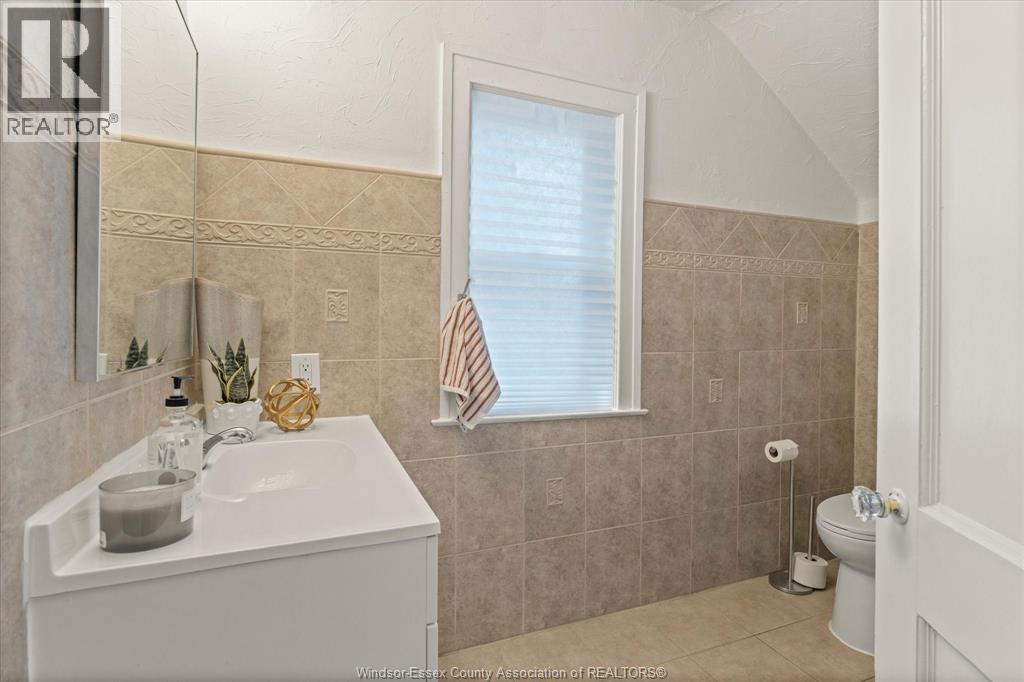1423 Riverside Drive West, Windsor, Ontario  N9B 1A2 - Photo 33 - 26021078