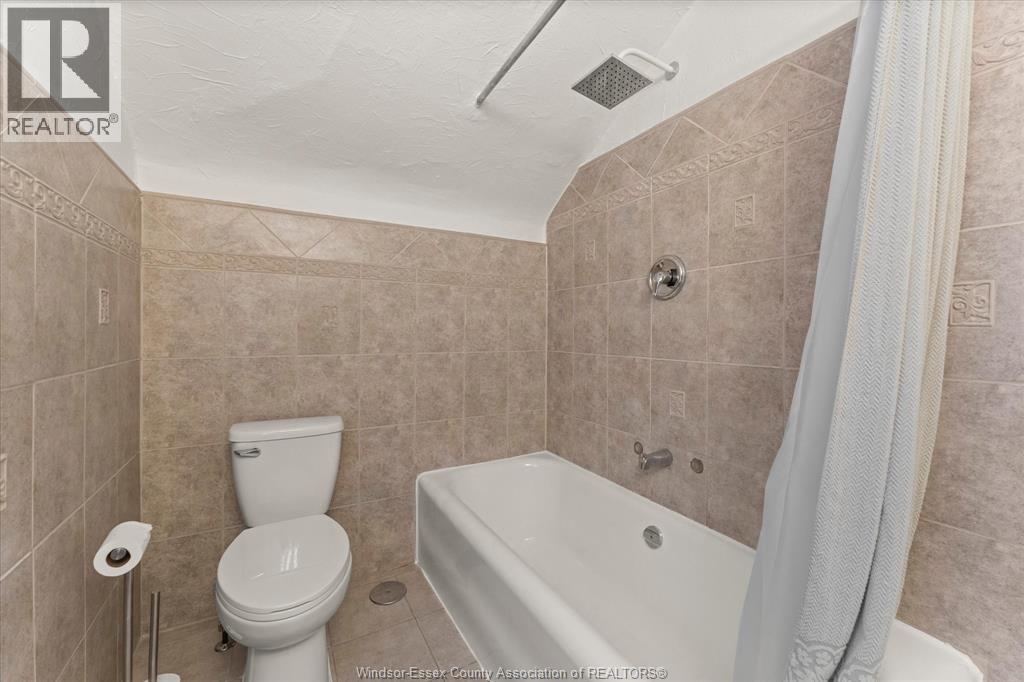 1423 Riverside Drive West, Windsor, Ontario  N9B 1A2 - Photo 35 - 26021078