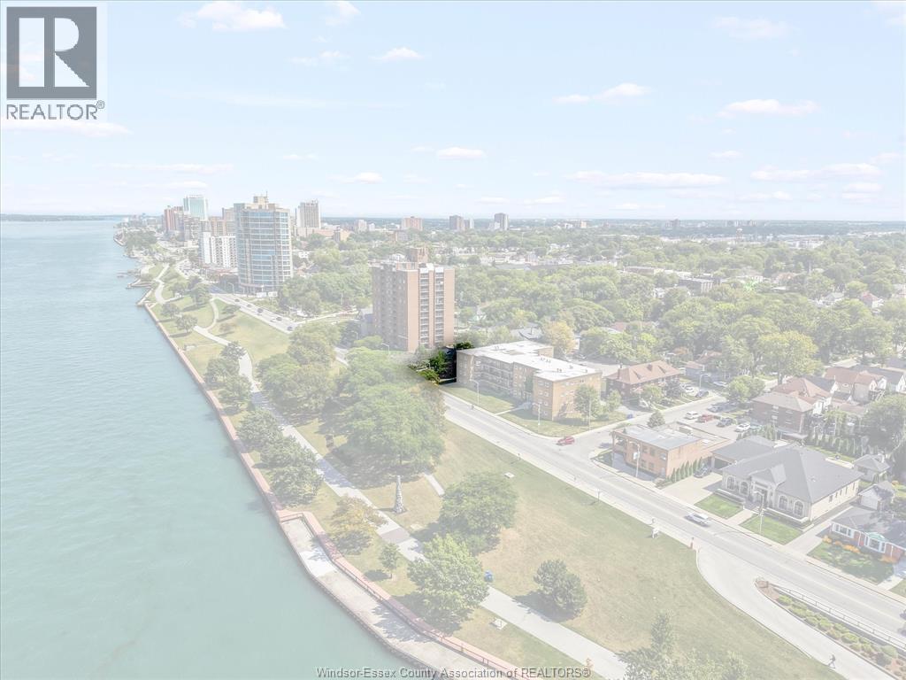 1423 Riverside Drive West, Windsor, Ontario  N9B 1A2 - Photo 43 - 26021078