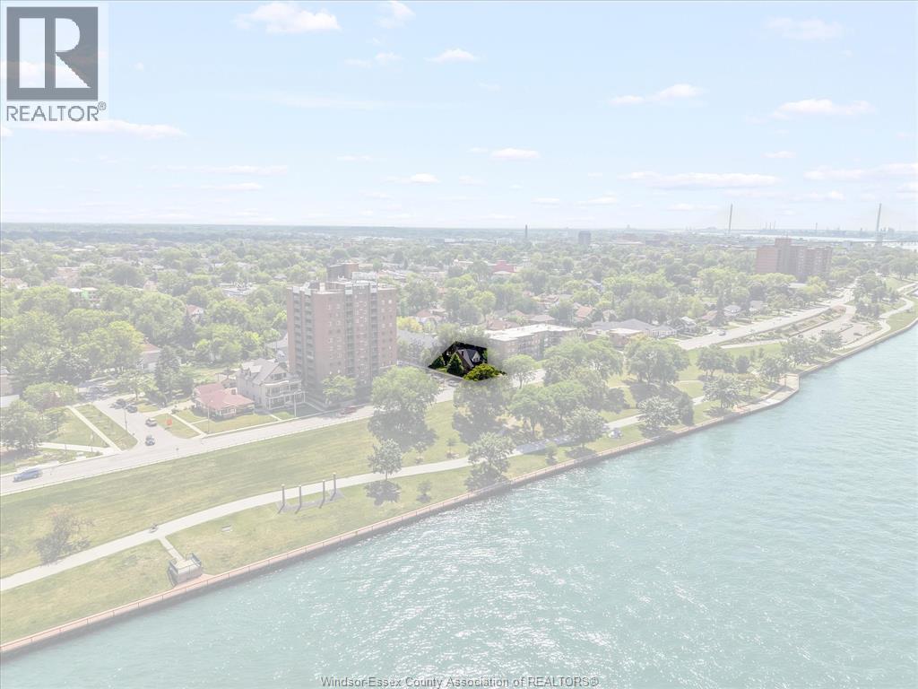 1423 Riverside Drive West, Windsor, Ontario  N9B 1A2 - Photo 44 - 26021078