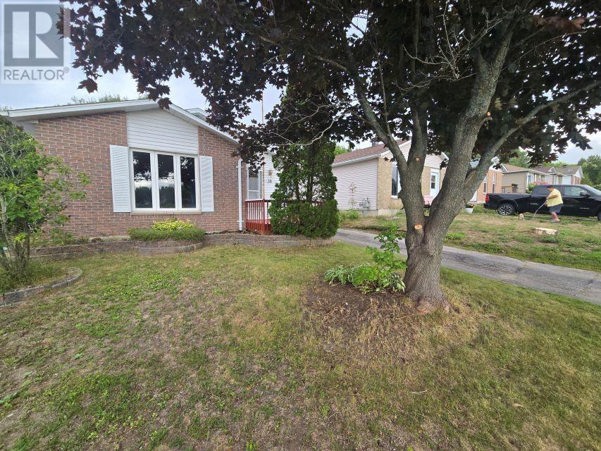 58 Taylor BLVD, Elliot Lake, Ontario